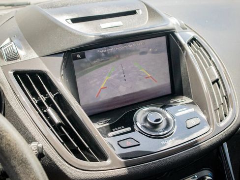 Used 2014 Ford Escape Titanium FWD image 33