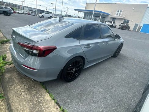 Used 2026 Honda Civic Sport image 4