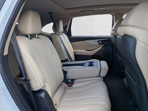 Used 2023 Acura MDX FWD w/ Technology Package image 18