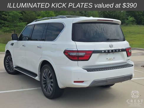 Used 2023 Nissan Armada Platinum w/ Captain's Chairs Package RWD image 3