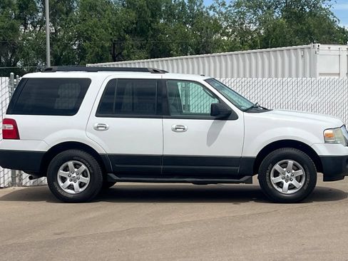 Used 2012 Ford Expedition XL w/ HD Trailer Tow Pkg AWD/4WD image 3