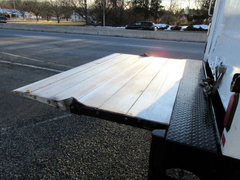 Used 2016 Ford F650 2WD Regular Cab Super Duty image 5