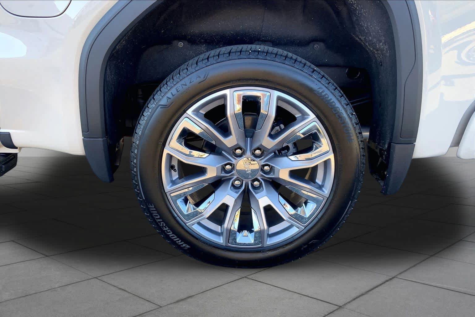 Used 2026 GMC Sierra 1500 Denali AWD/4WD image 10