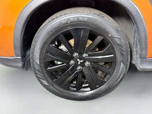 Used 2021 Mitsubishi Outlander Sport LE FWD image 37