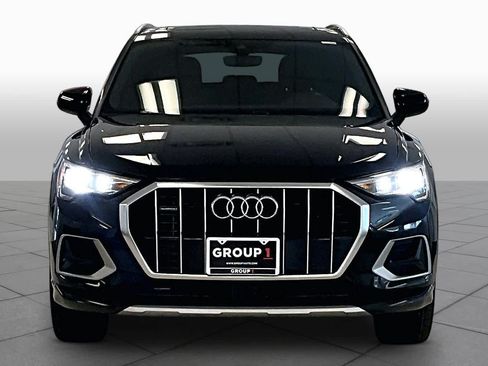 Used 2022 Audi Q3 2.0T Premium AWD/4WD image 3