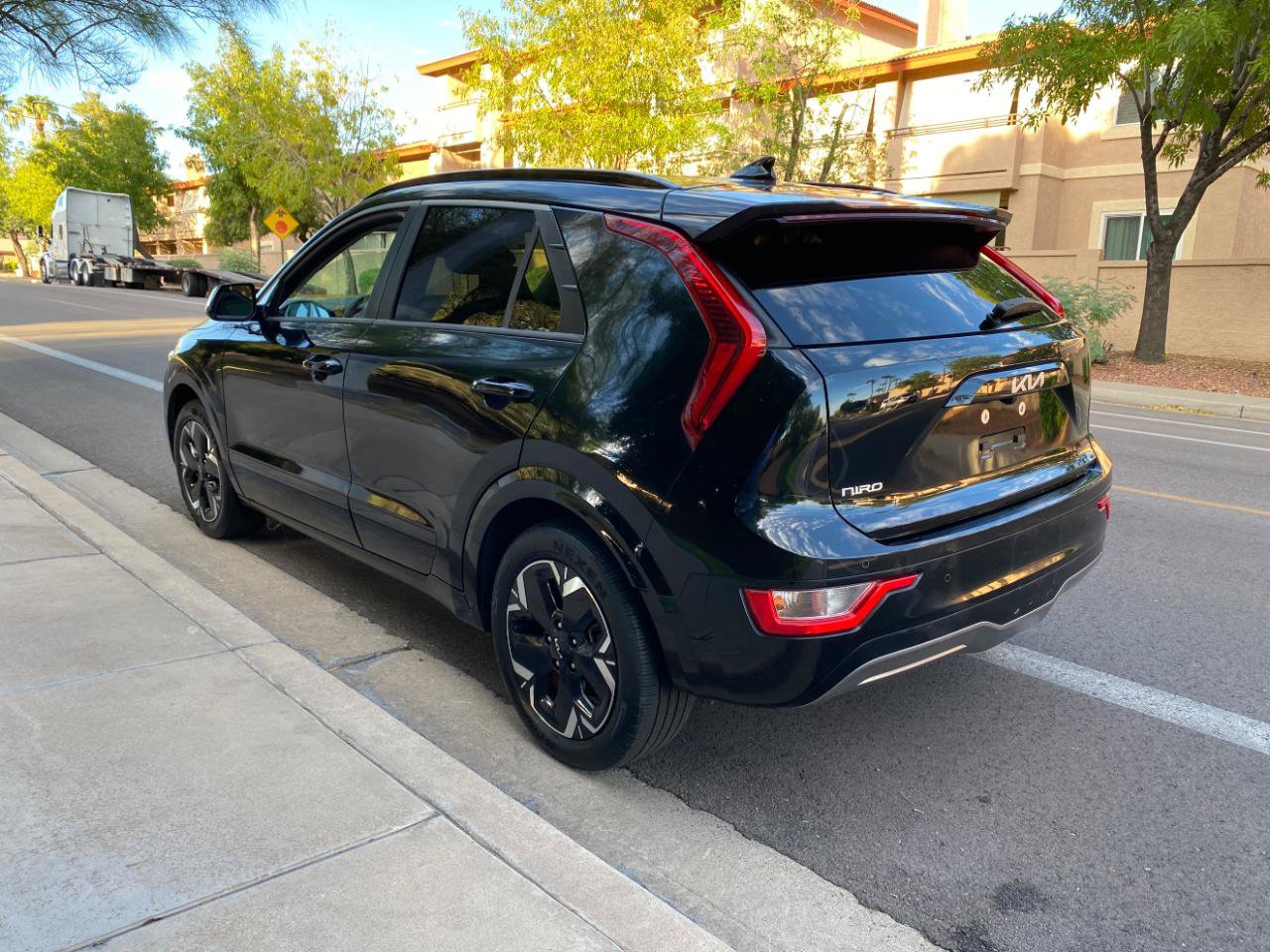 Used 2023 Kia Niro Wind FWD image 15