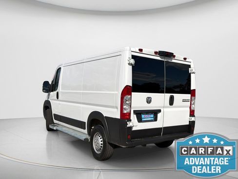 Used 2025 RAM ProMaster 2500 w/ U-Haul Equipment Group FWD image 8