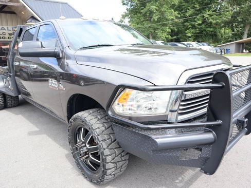 Used 2016 RAM 3500 Big Horn AWD/4WD image 3