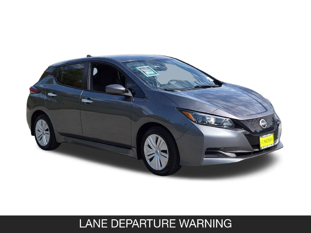 Used 2025 Nissan Leaf S FWD image 2