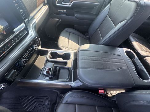 Used 2026 Chevrolet Silverado 1500 High Country w/ Technology Package AWD/4WD image 27