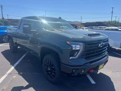 New 2026 Chevrolet Silverado 2500 LT w/ Trail Boss Package AWD/4WD image 3