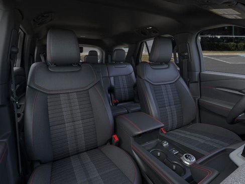 New 2026 Ford Explorer ST-Line w/ Premium Package image 10