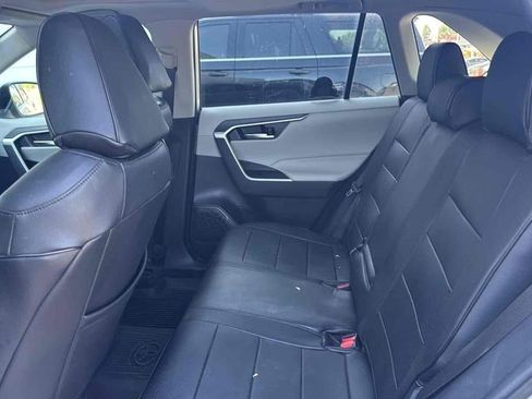 Used 2023 Toyota RAV4 XLE w/ Convenience Package image 14