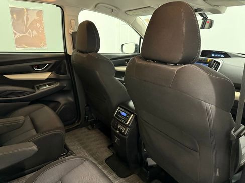 Used 2019 Subaru Ascent Premium image 16