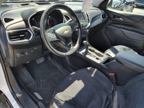 Used 2021 Chevrolet Equinox LT AWD/4WD image 9