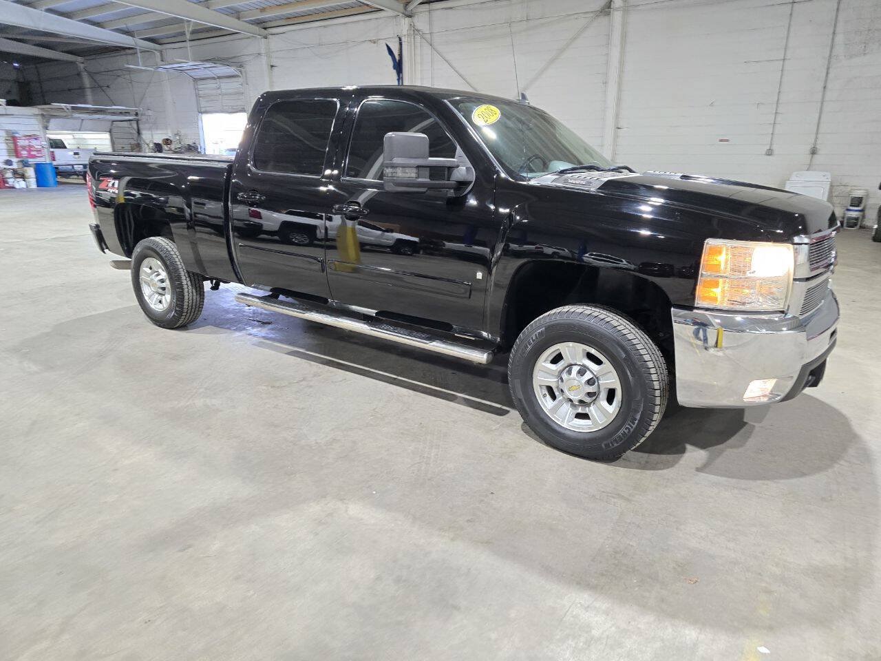 Used 2008 Chevrolet Silverado 2500 LTZ w/ Suspension Package, Off-Road AWD/4WD image 20