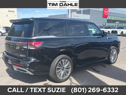 Used 2025 INFINITI QX80 Sensory AWD/4WD image 11