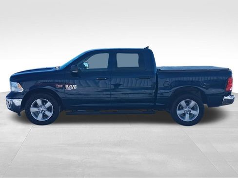 Used 2022 RAM 1500 Classic SLT w/ Electronics Group image 12