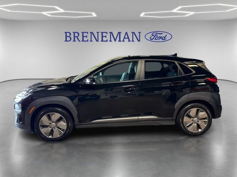 Used 2021 Hyundai Kona Limited w/ Cargo Package FWD image 9