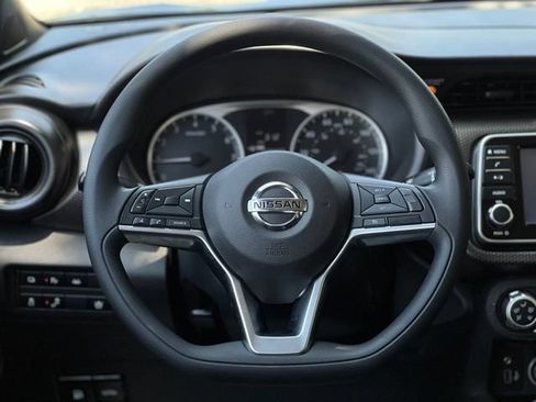 Used 2020 Nissan Kicks S w/ Interior Electronics Package FWD image 30