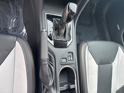 Used 2019 Subaru Crosstrek 2.0i Limited w/ Moonroof Package w/Navigation image 18