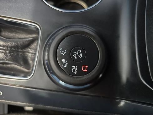 Used 2018 Ford Explorer Limited AWD/4WD image 29
