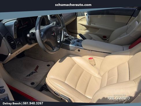 Used 2006 Chevrolet Corvette Convertible w/ Preferred Equipment Group RWD image 11