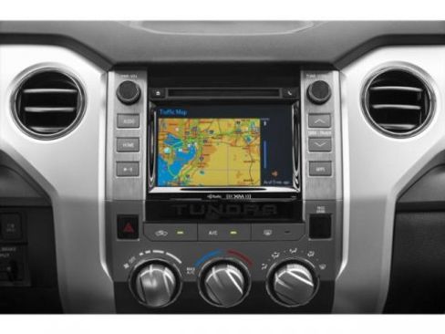 Used 2018 Toyota Tundra SR5 w/ SR5 Upgrade Package image 19