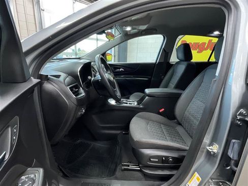 Used 2023 Chevrolet Equinox LT FWD image 11