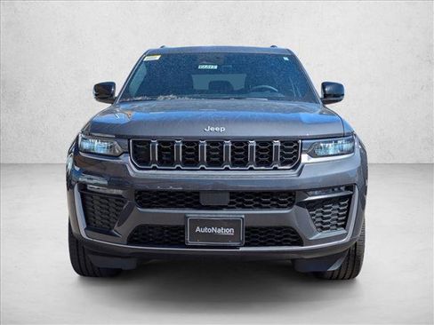 New 2026 Jeep Grand Cherokee Limited AWD/4WD image 5