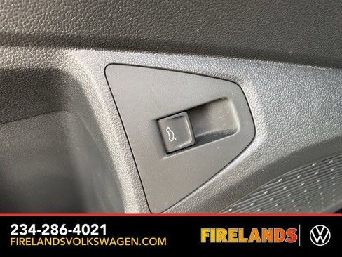 New 2026 Volkswagen Jetta SEL image 24