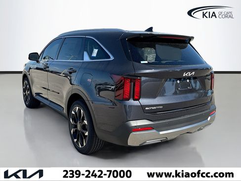 New 2026 Kia Sorento EX image 3