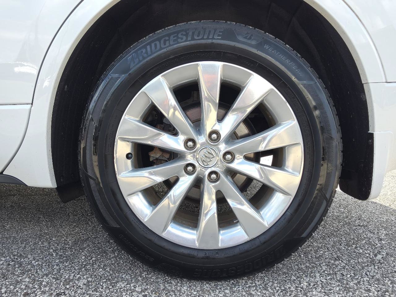 Used 2017 Buick Envision Essence w/ LPO, Hit The Road Package FWD image 9
