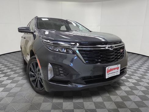 Used 2023 Chevrolet Equinox RS w/ RS Leather Package AWD/4WD image 2