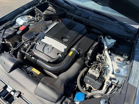 Used 2012 Mercedes-Benz SLK 250 w/ Premium I Pkg image 38