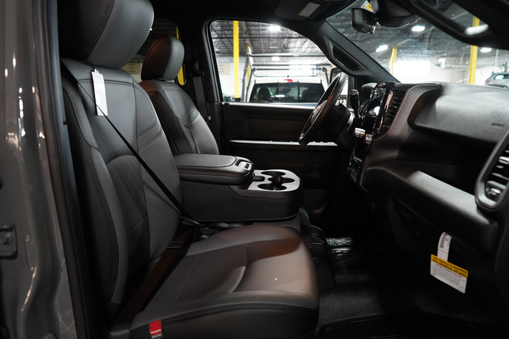 New 2027 RAM 3500 Tradesman AWD/4WD image 19
