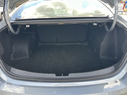 Used 2025 Chevrolet Malibu LT image 18