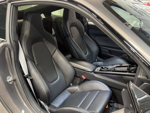 Used 2023 Porsche 911 Carrera GTS image 18