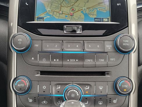 Used 2013 Chevrolet Malibu LT image 32