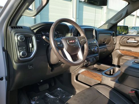 Used 2021 GMC Sierra 1500 SLT w/ SLT Premium Package RWD image 20