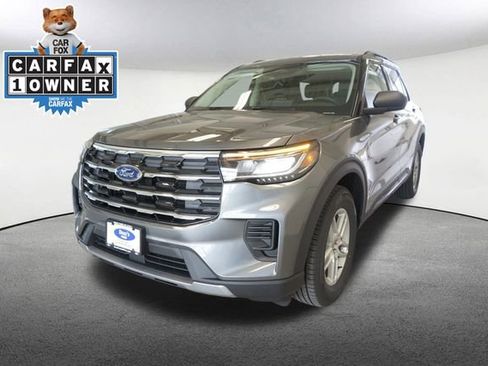 Used 2026 Ford Explorer Active AWD/4WD image 1