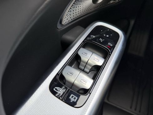 New 2026 Mercedes-Benz E 53 AMG e 4MATIC Sedan image 24