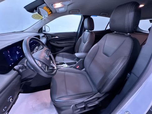 Used 2025 Buick Encore GX Preferred FWD image 14