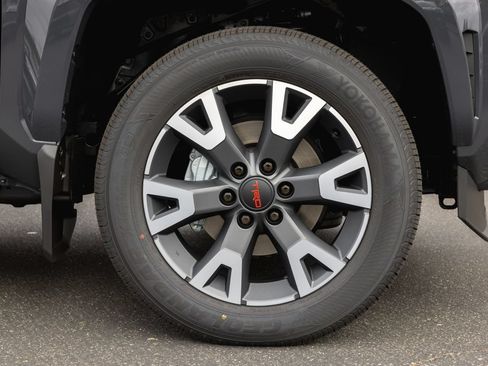New 2026 Toyota 4Runner TRD Sport AWD/4WD image 4