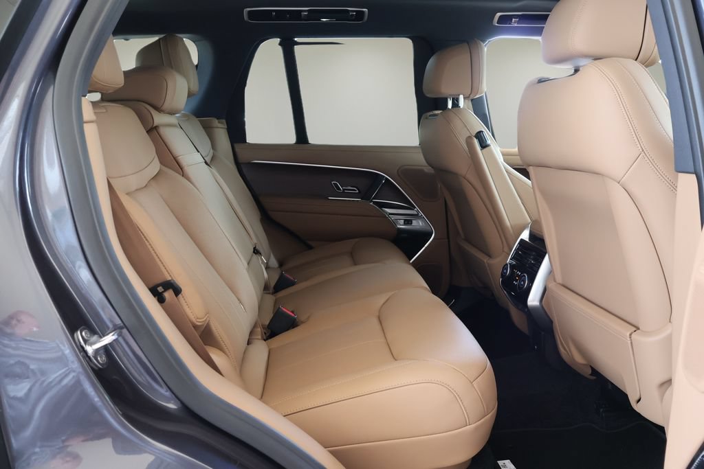 New 2026 Land Rover Range Rover SE AWD/4WD image 14