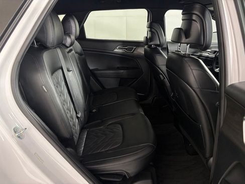 Used 2025 Kia Sportage X-Line AWD/4WD image 41