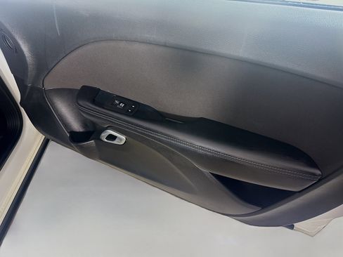 Used 2022 Dodge Challenger SXT w/ Blacktop Package image 27