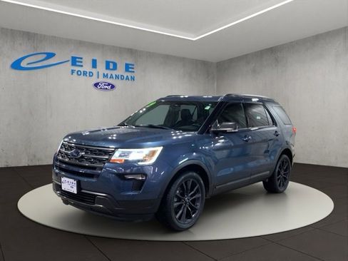 Used 2019 Ford Explorer XLT w/ Equipment Group 202A image 5