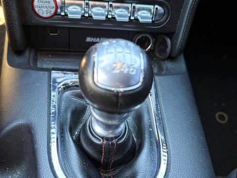 Used 2016 Ford Mustang GT Premium w/ Equipment Group 401A image 27