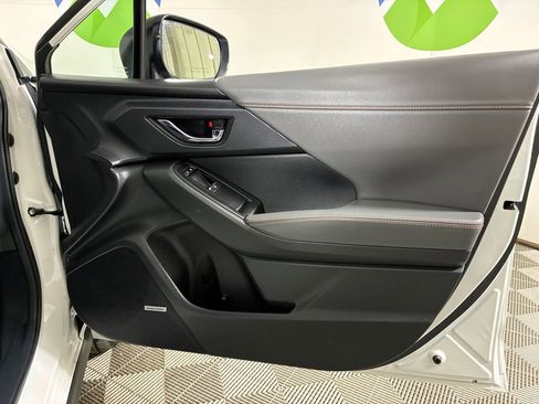 Certified 2025 Subaru Crosstrek 2.5i Limited w/ Crosstrek Mirror Package image 30